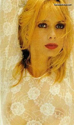 Rosanna Arquette photo 19 of 35