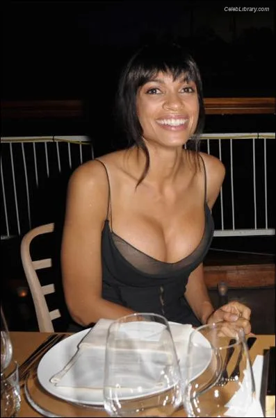Rosario Dawson photo 2 of 133