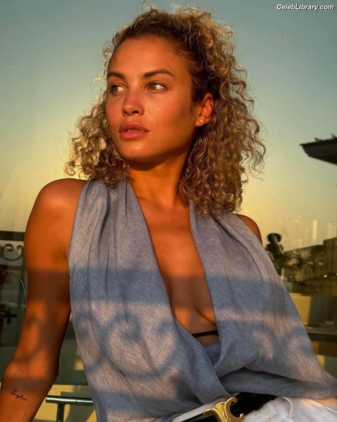 Rose Bertram photo 15 of 152