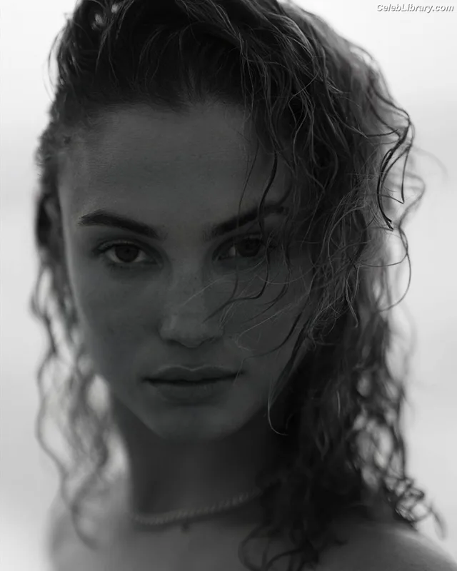 Rose Bertram photo 10 of 152