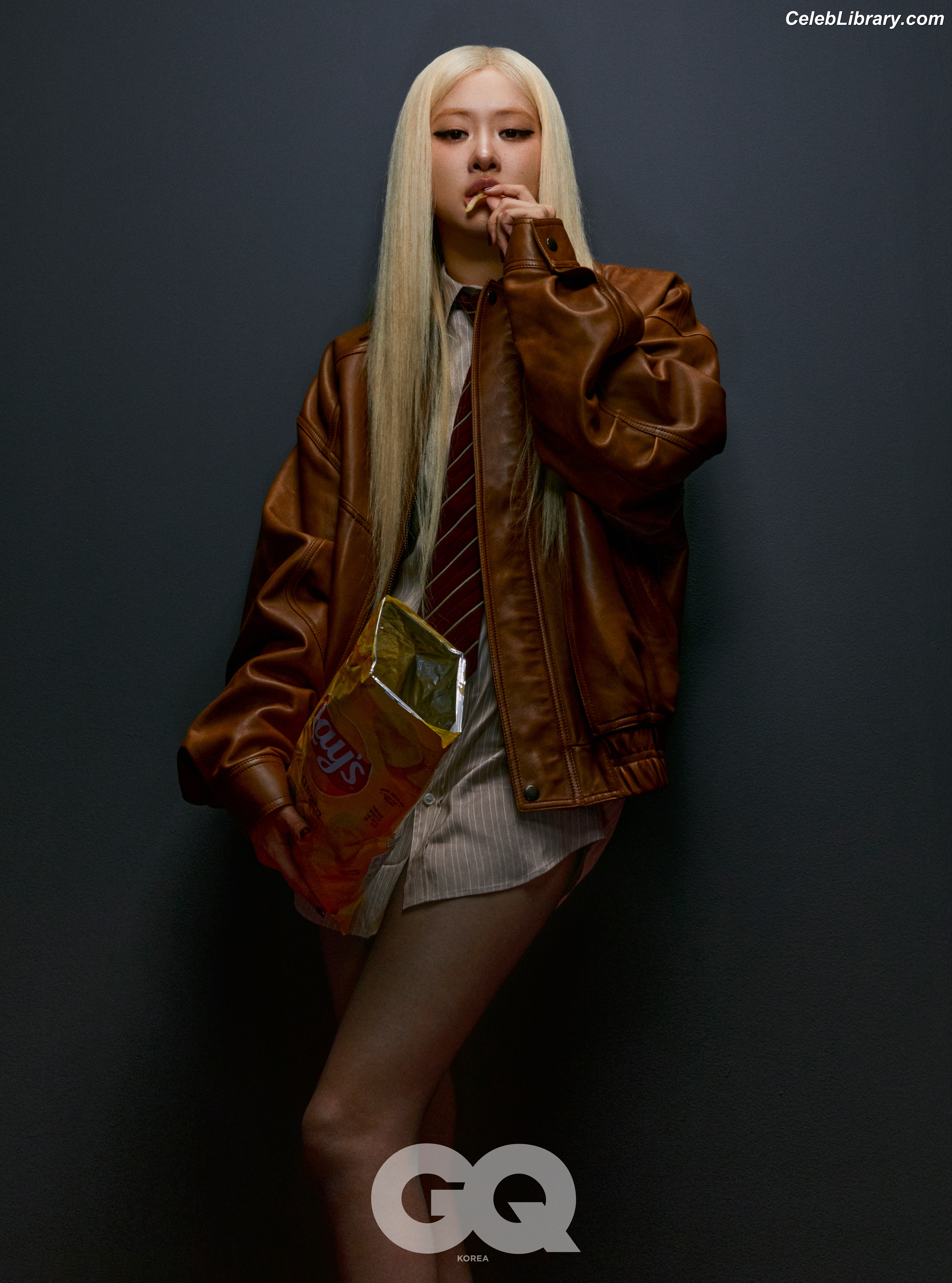 Rosé (BLACKPINK) photo 24 of 4338