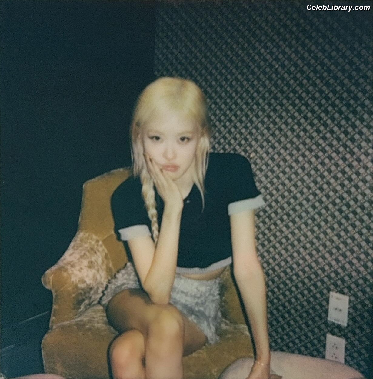 Rosé (BLACKPINK) photo 18 of 4338