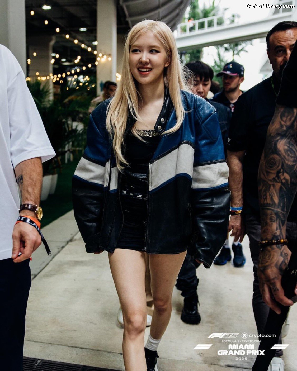 Rosé (BLACKPINK) photo 17 of 4338