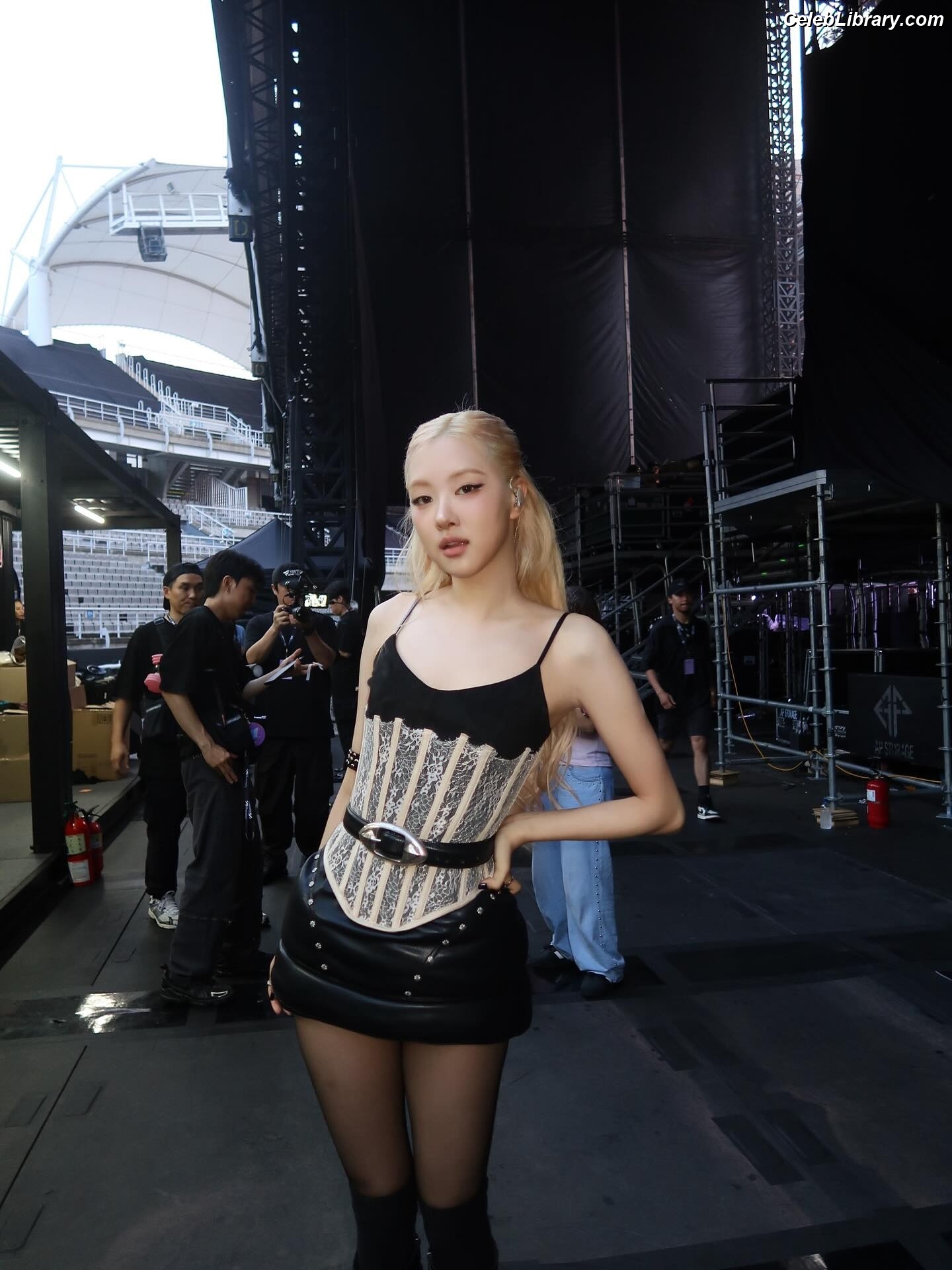 Rosé (BLACKPINK) photo 7 of 4338