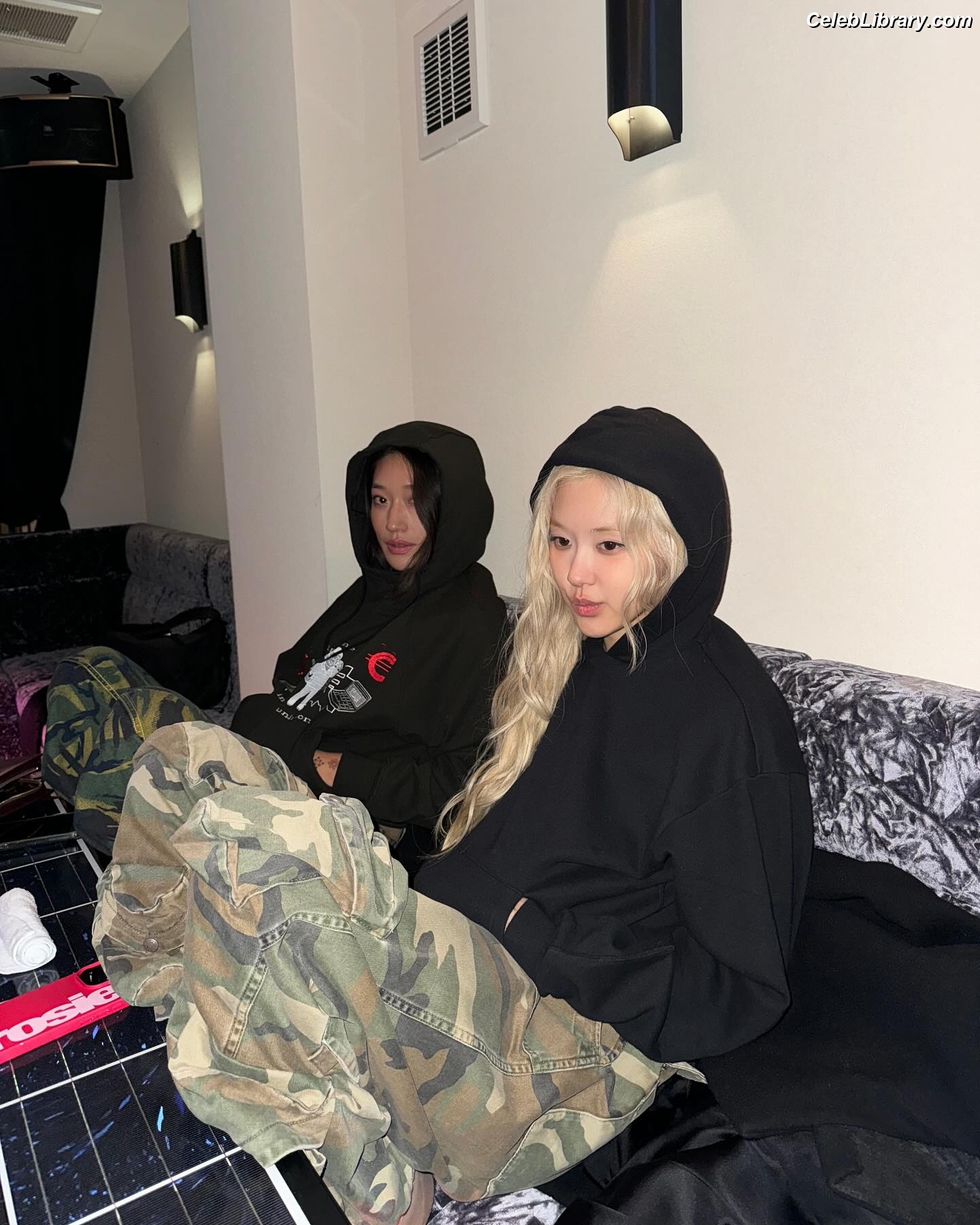 Rosé (BLACKPINK) photo 24 of 4338