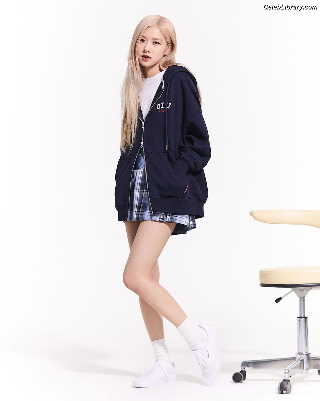 Rosé (BLACKPINK) photo 8 of 4338