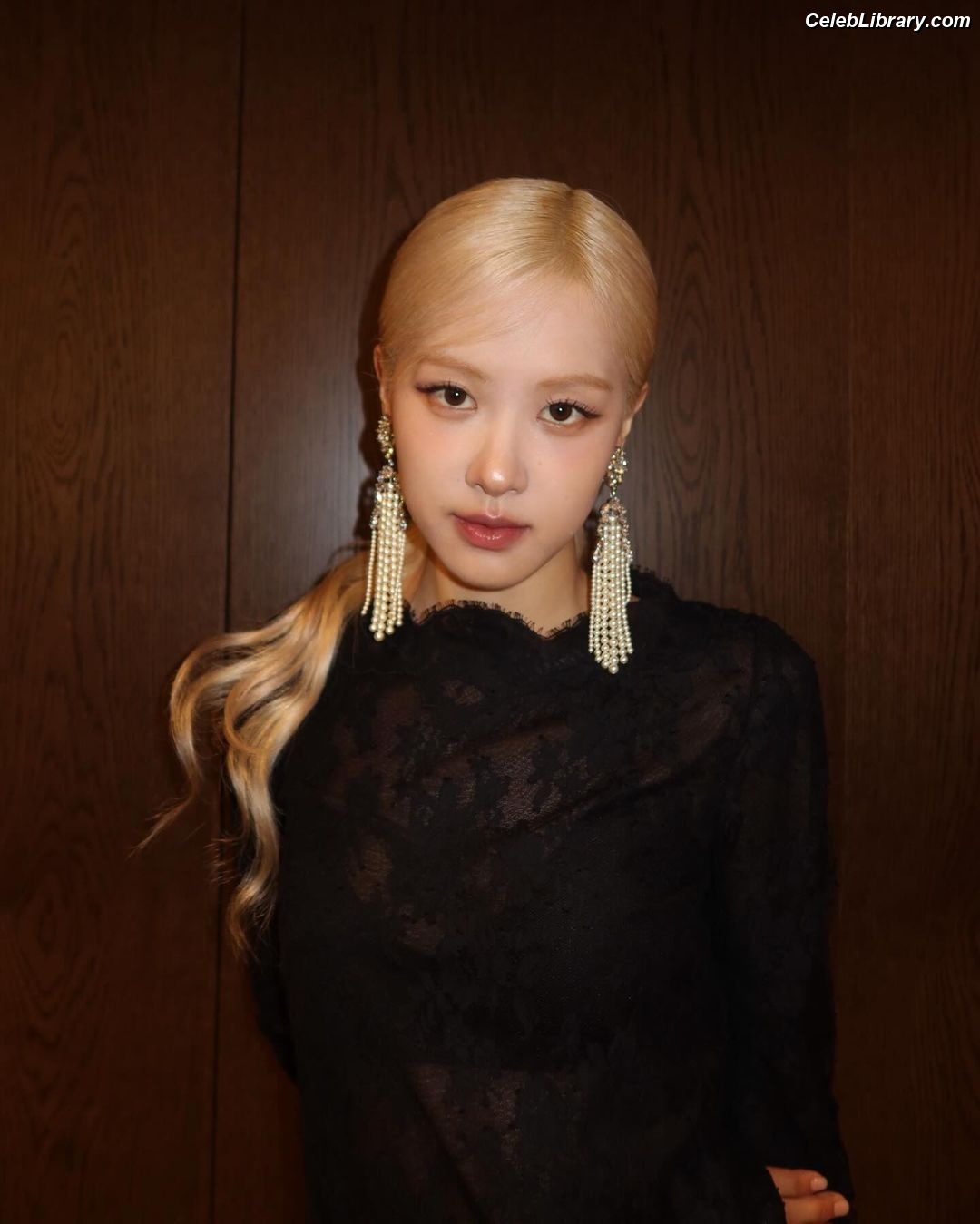 Rosé (BLACKPINK) photo 20 of 4338