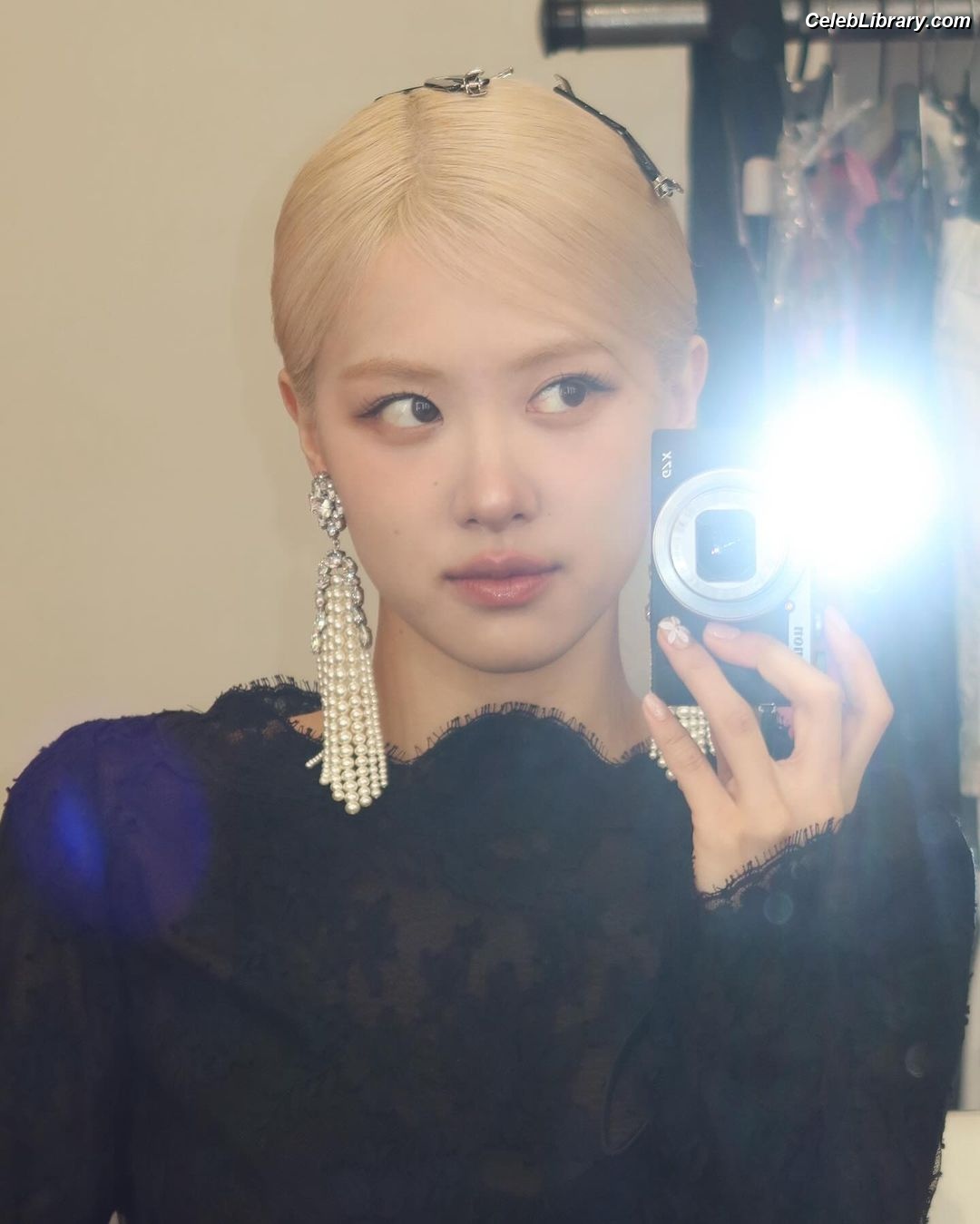 Rosé (BLACKPINK) photo 22 of 4338