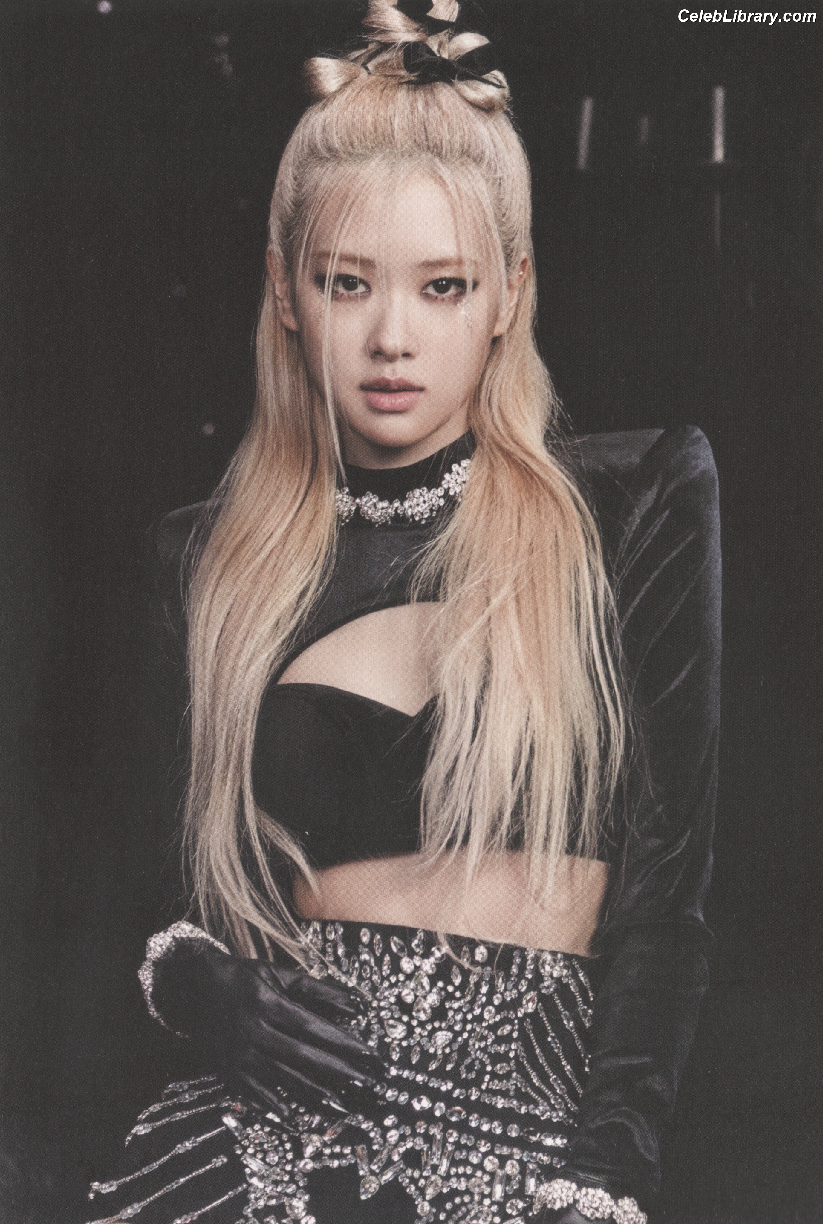 Rosé (BLACKPINK) photo 22 of 4338