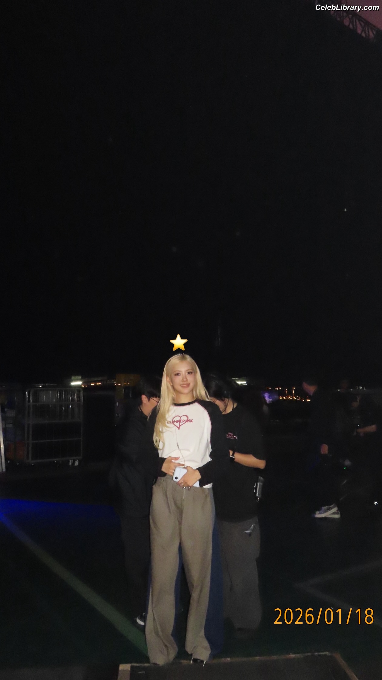 Rosé (BLACKPINK) photo 15 of 4338