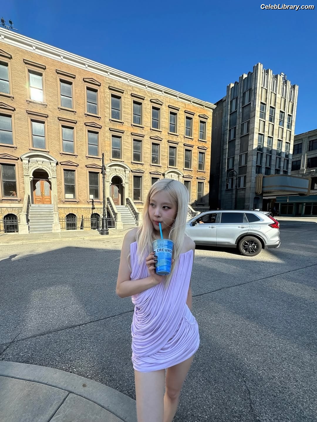 Rosé (BLACKPINK) photo 14 of 4338