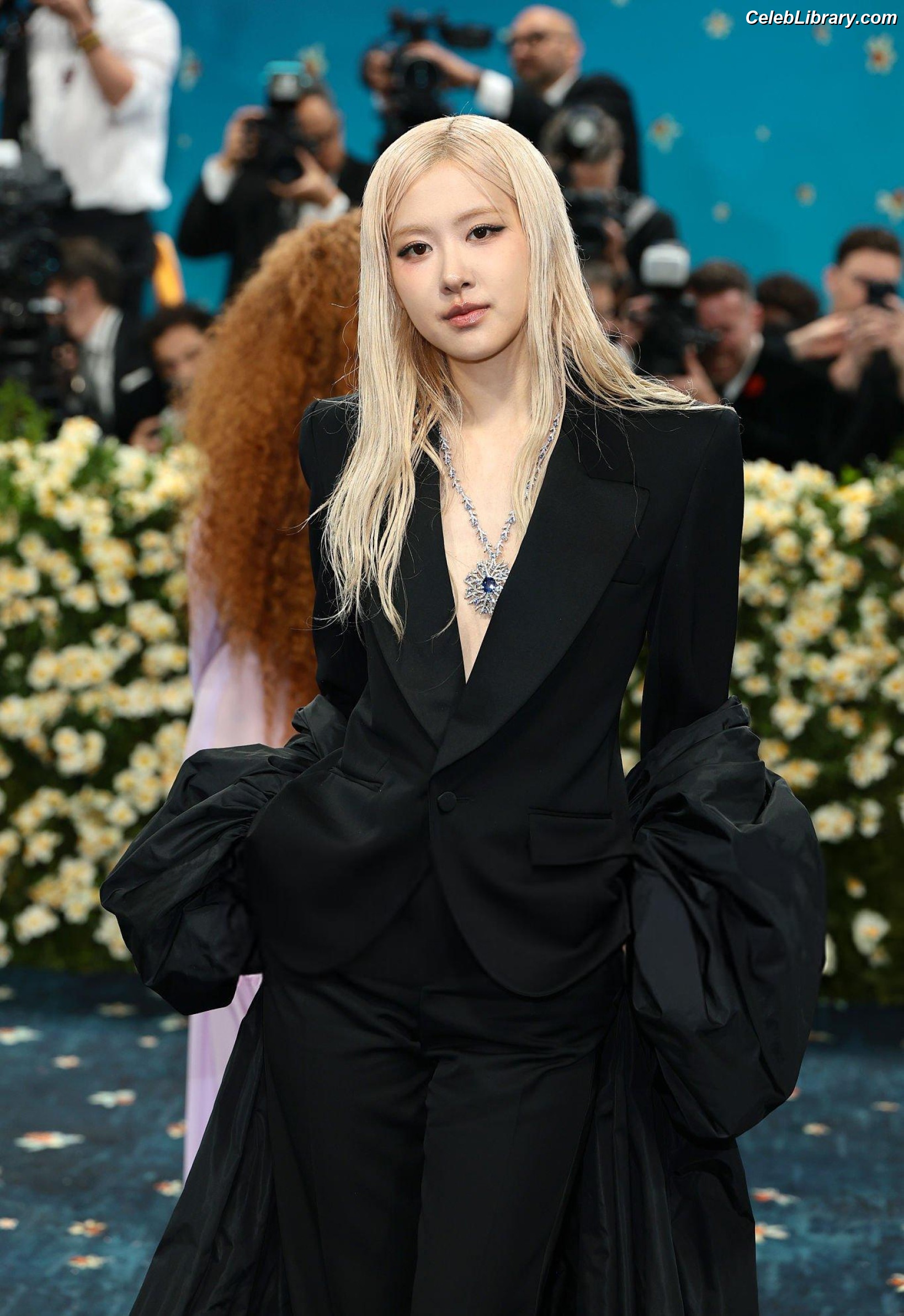 Rosé (BLACKPINK) photo 20 of 4338