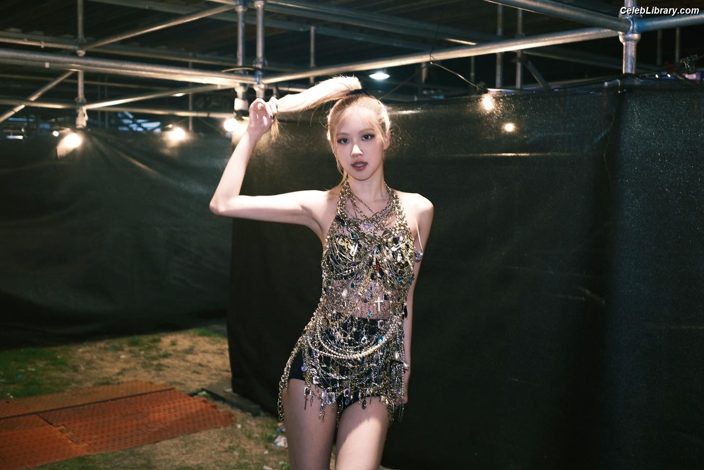 Rosé (BLACKPINK) photo 20 of 4338