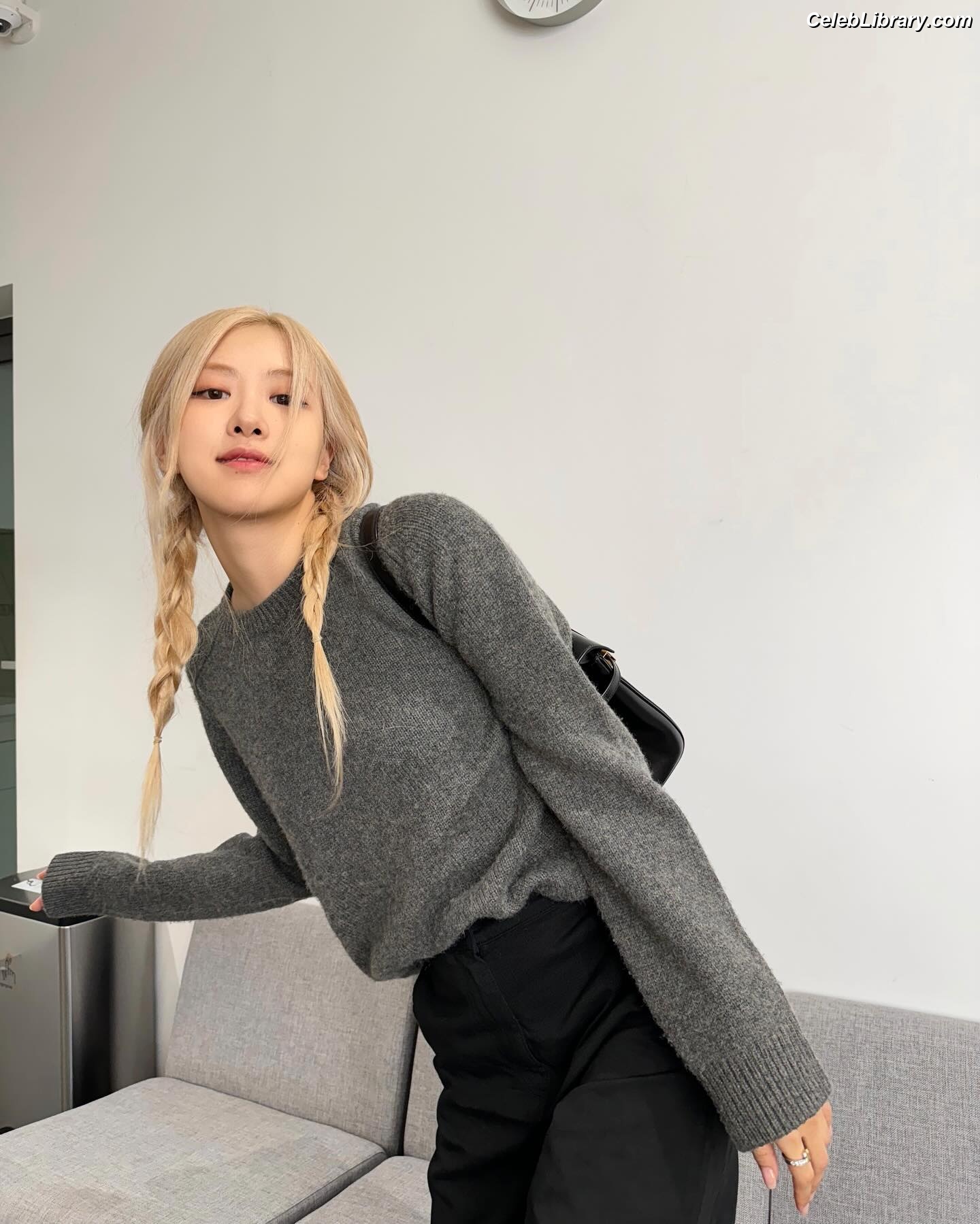 Rosé (BLACKPINK) photo 3 of 4338