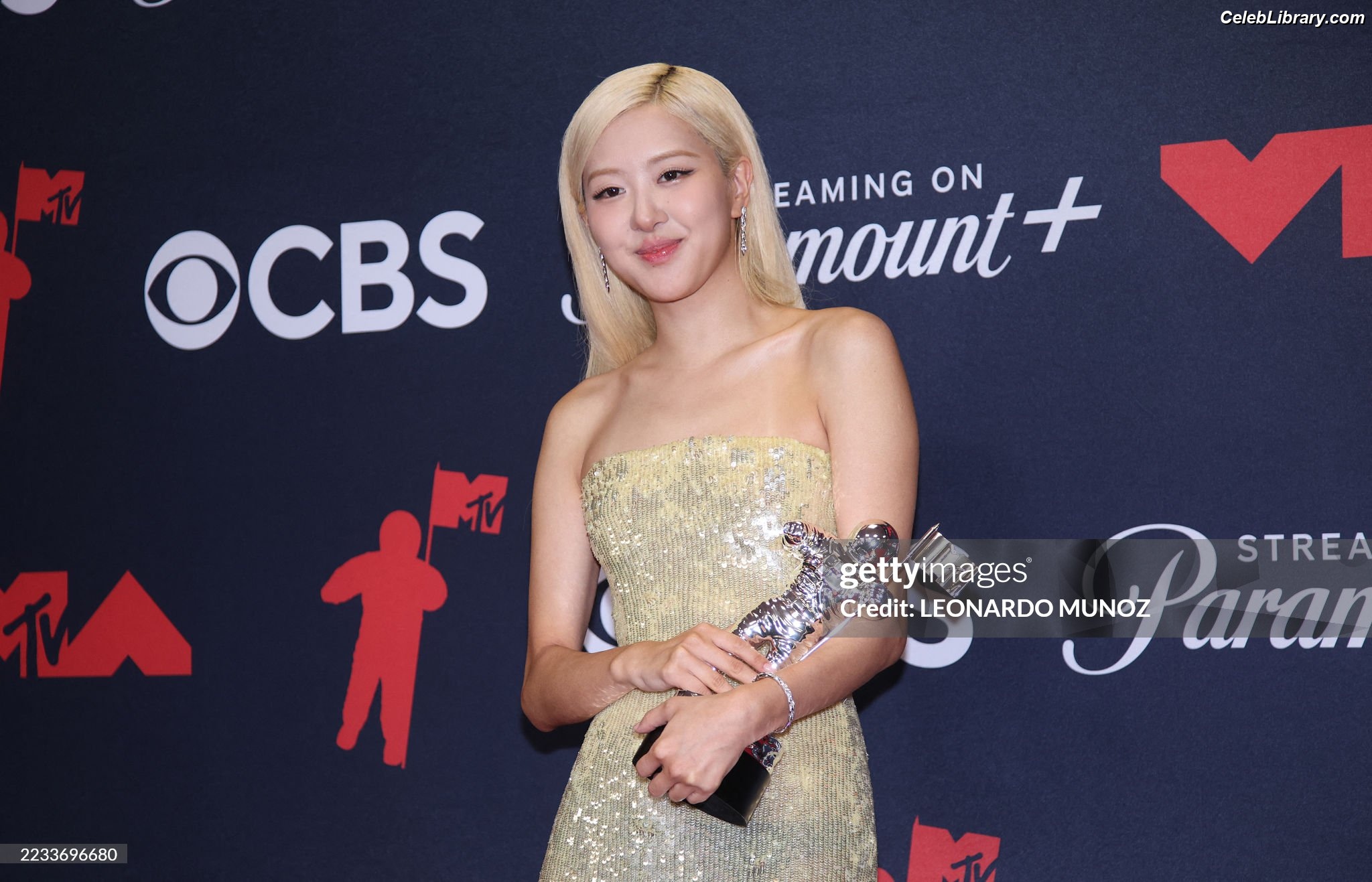 Rosé (BLACKPINK) photo 23 of 4338