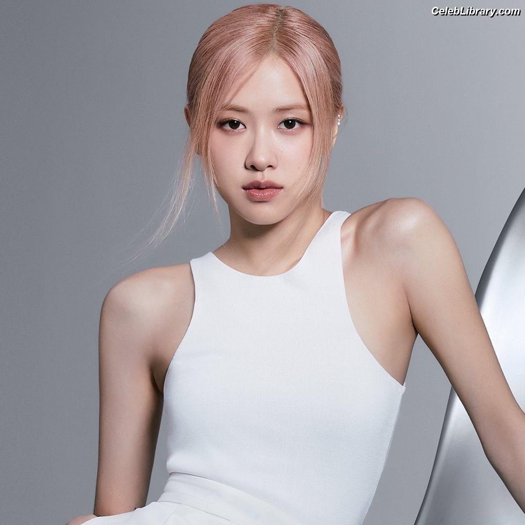 Rosé (BLACKPINK) photo 6 of 4338
