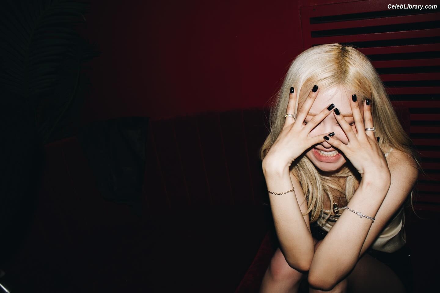 Rosé (BLACKPINK) photo 21 of 4338
