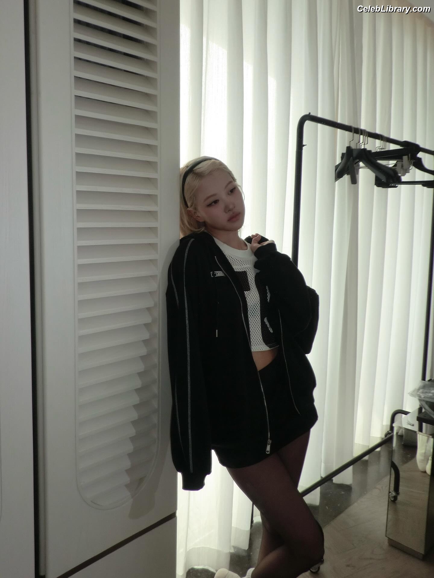 Rosé (BLACKPINK) photo 17 of 4338