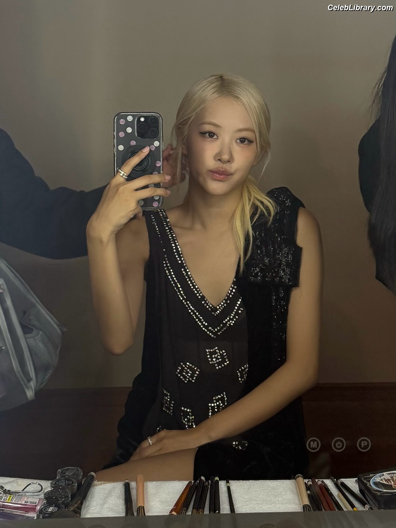 Rosé (BLACKPINK) photo 6 of 4338