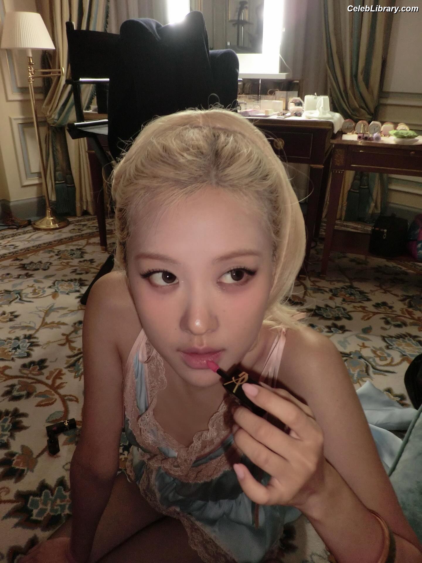 Rosé (BLACKPINK) photo 4 of 4338
