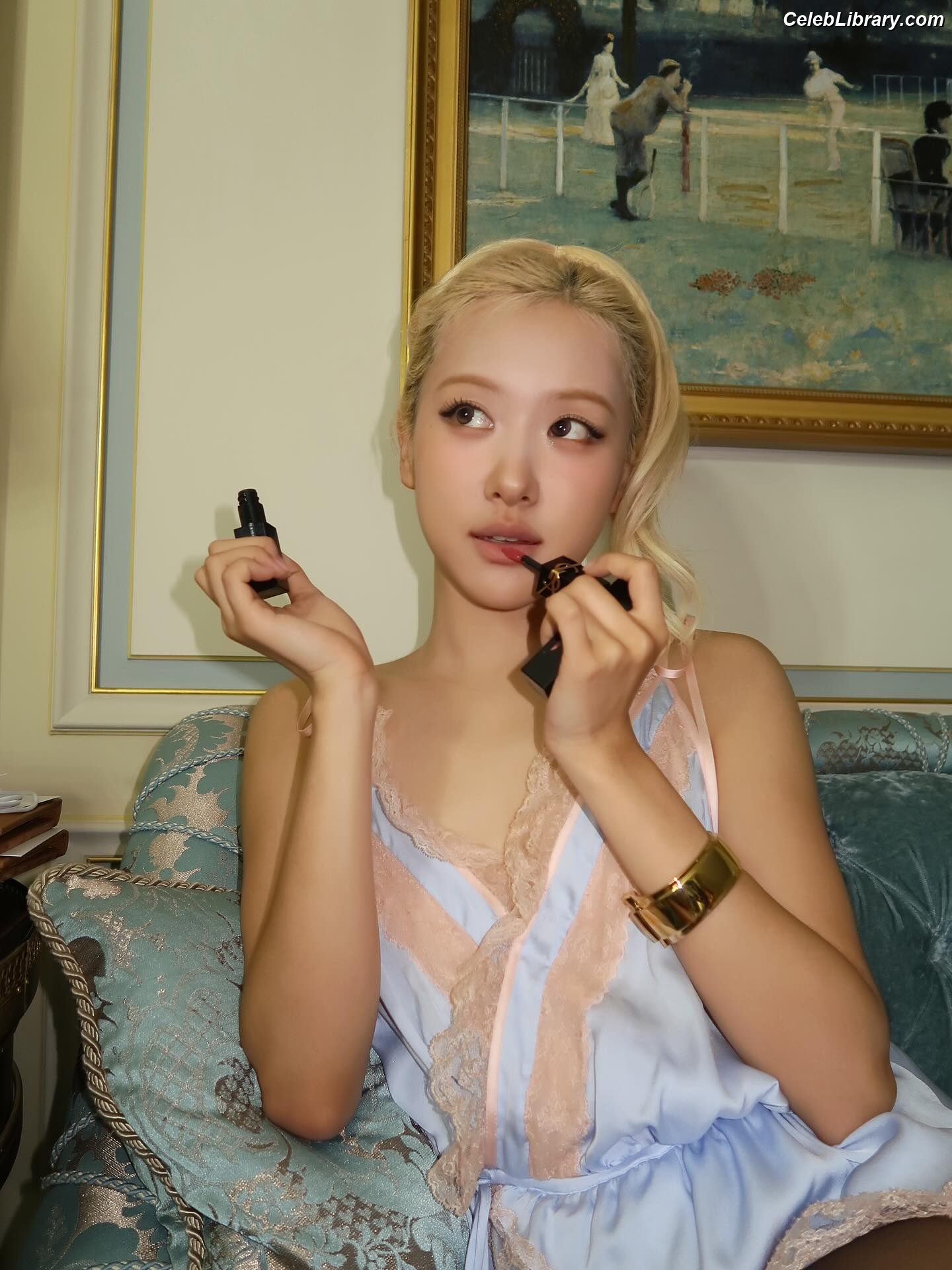 Rosé (BLACKPINK) photo 8 of 4338