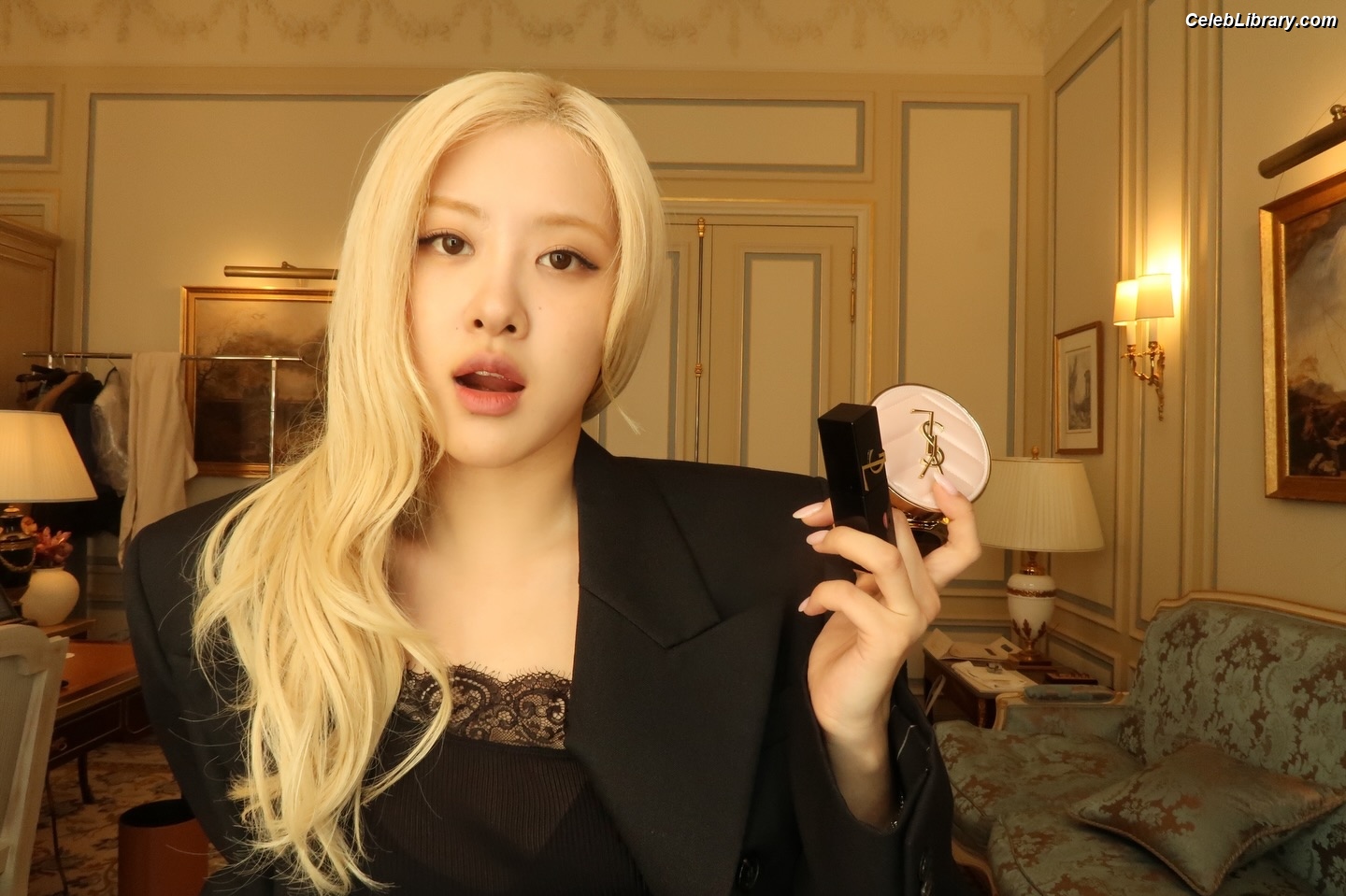Rosé (BLACKPINK) photo 7 of 4338