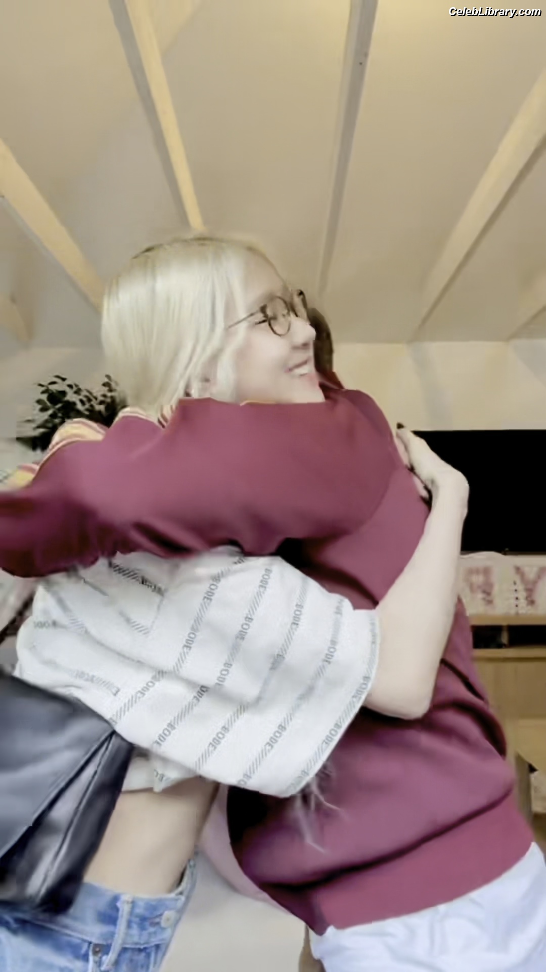 Rosé (BLACKPINK) photo 8 of 4338