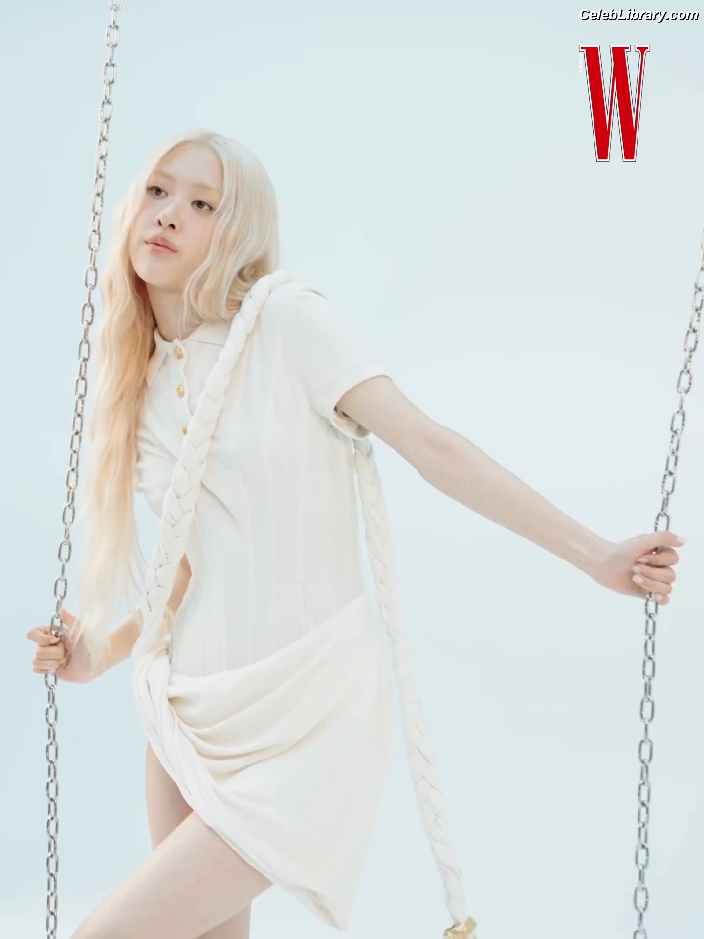 Rosé (BLACKPINK) photo 23 of 4338