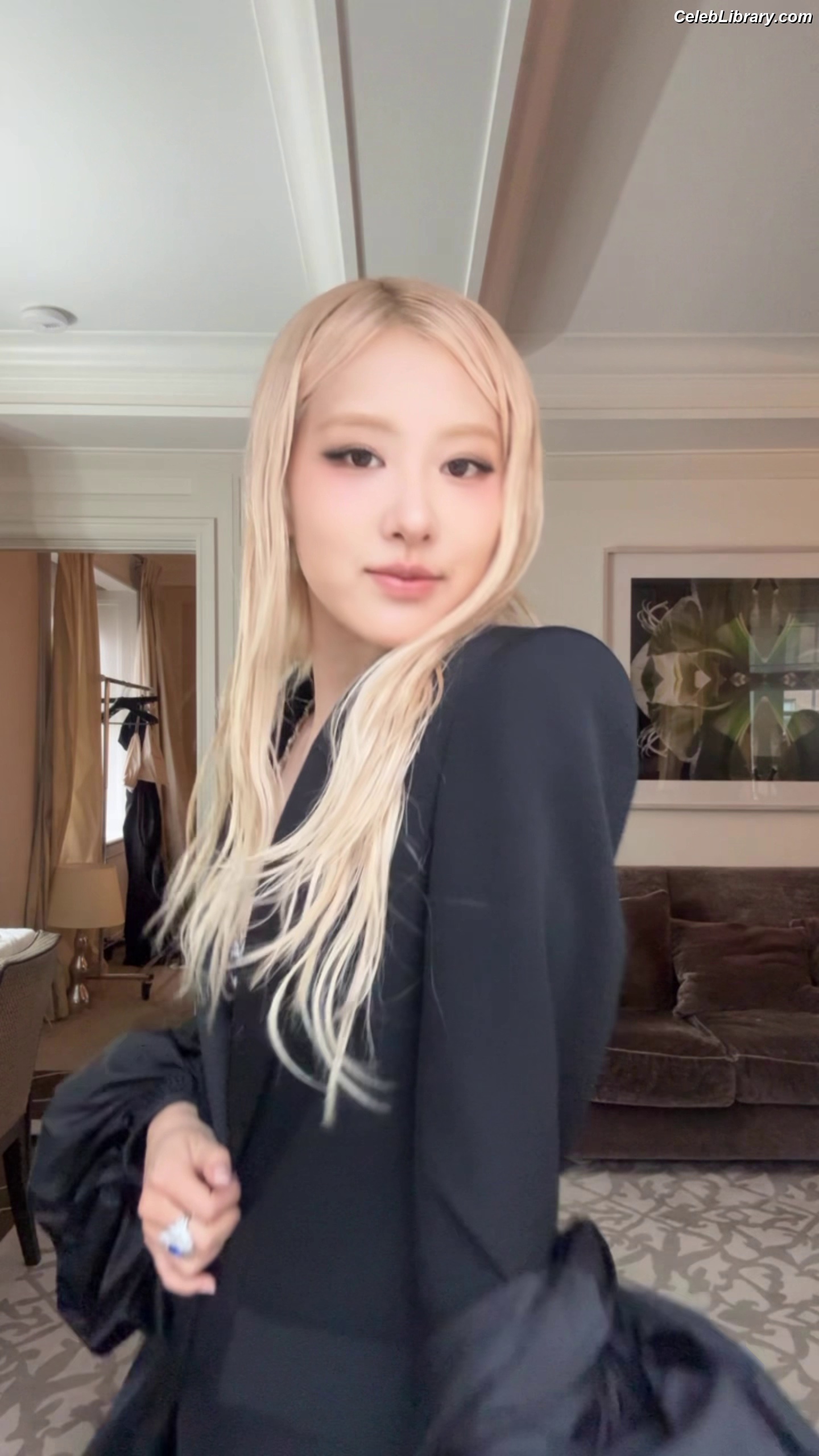 Rosé (BLACKPINK) photo 22 of 4338