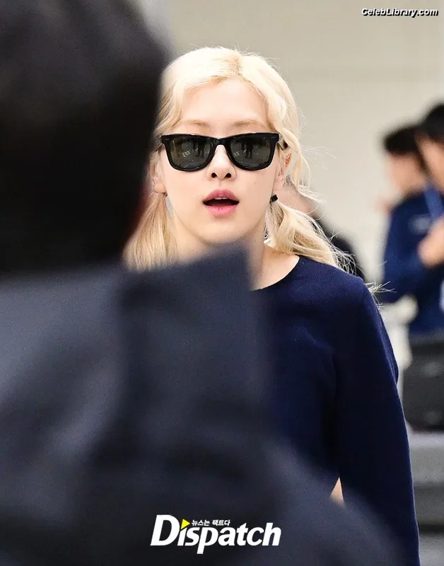 Rosé (BLACKPINK) photo 14 of 4338