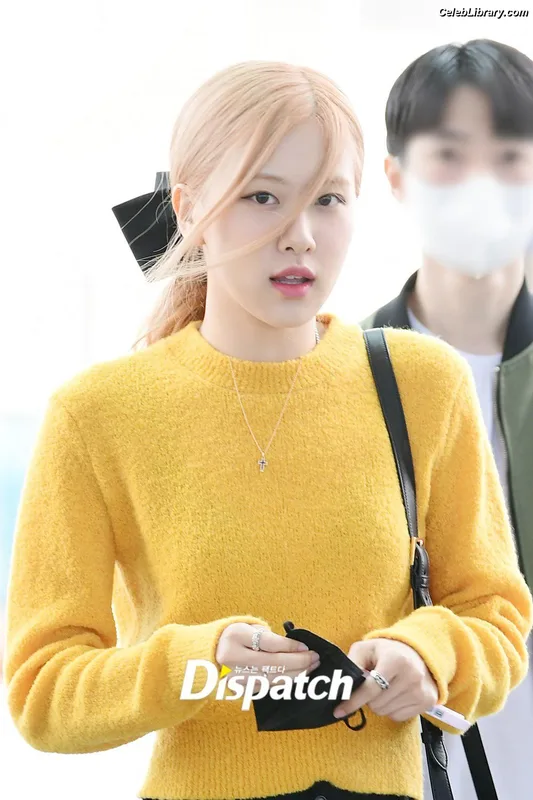 Rosé (BLACKPINK) photo 13 of 4338