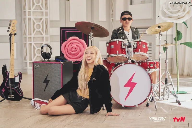 Rosé (BLACKPINK) photo 8 of 4338