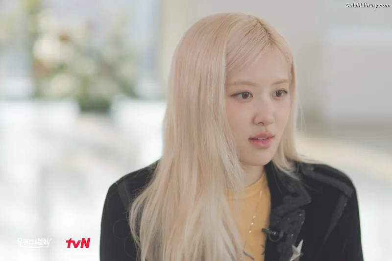 Rosé (BLACKPINK) photo 7 of 4338
