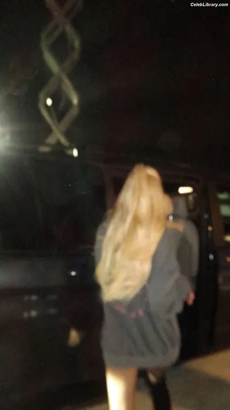 Rosé (BLACKPINK) photo 8 of 4338