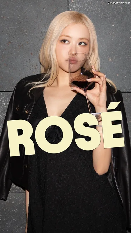 Rosé (BLACKPINK) photo 18 of 4338