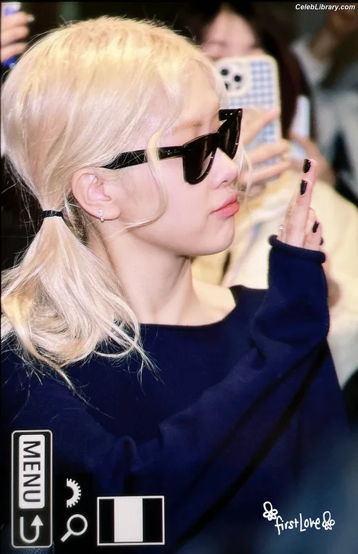 Rosé (BLACKPINK) photo 23 of 4338