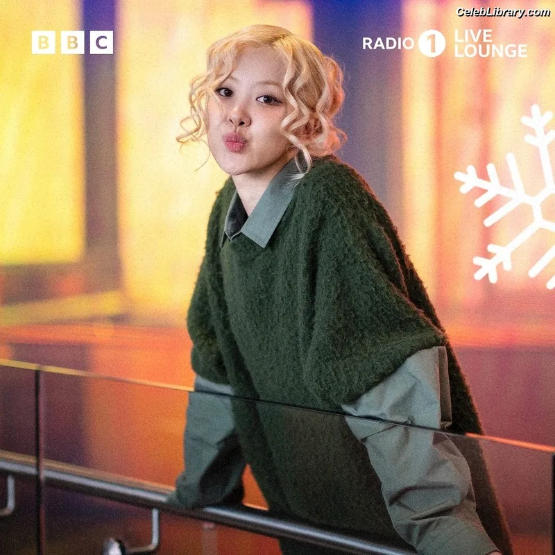 Rosé (BLACKPINK) photo 21 of 4338