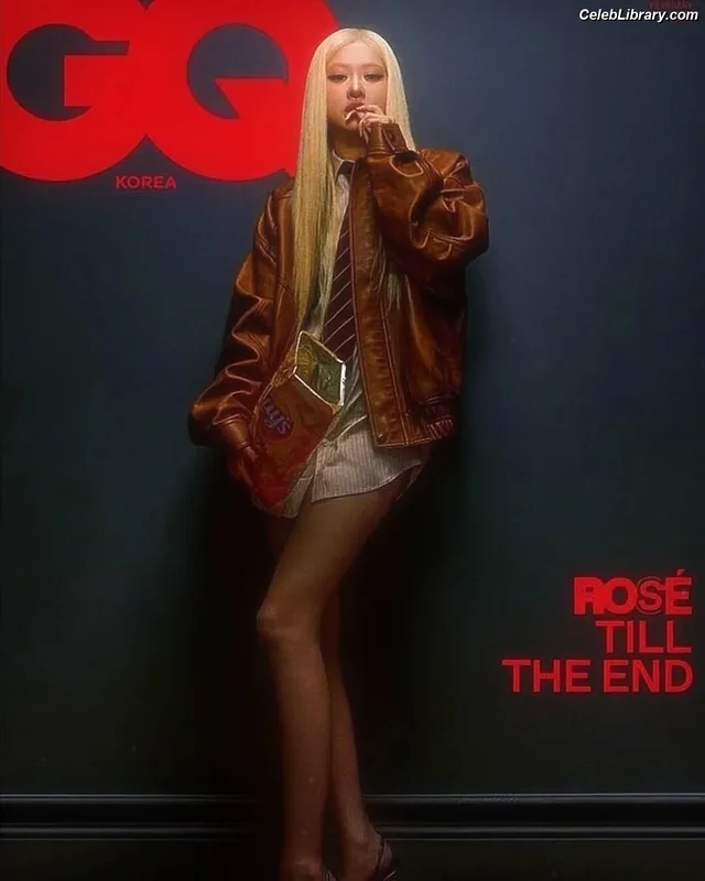 Rosé (BLACKPINK) photo 5 of 4338