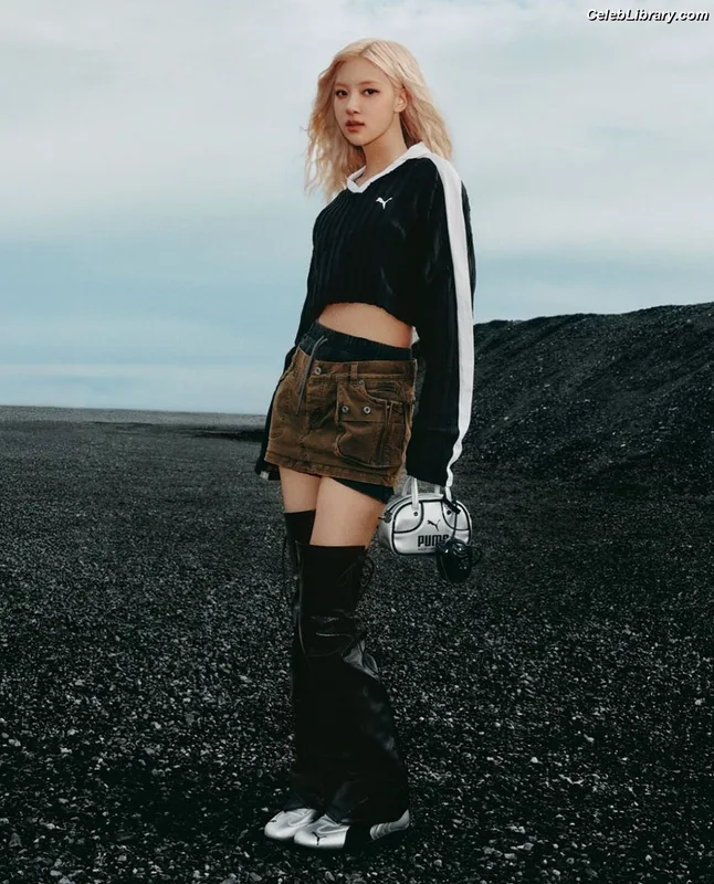 Rosé (BLACKPINK) photo 18 of 4338