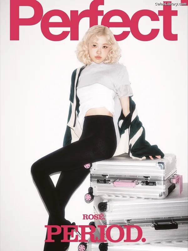 Rosé (BLACKPINK) photo 8 of 4338