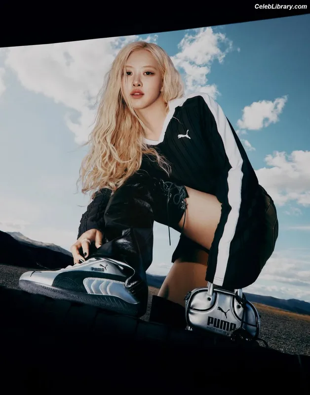 Rosé (BLACKPINK) photo 9 of 4338