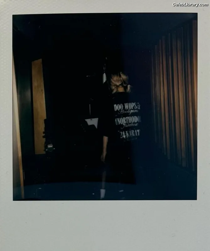 Rosé (BLACKPINK) photo 22 of 4338