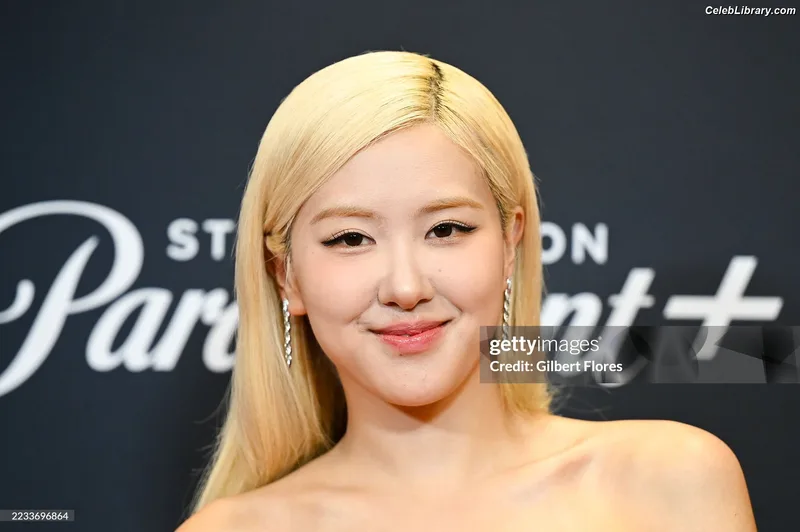 Rosé (BLACKPINK) photo 4 of 4338