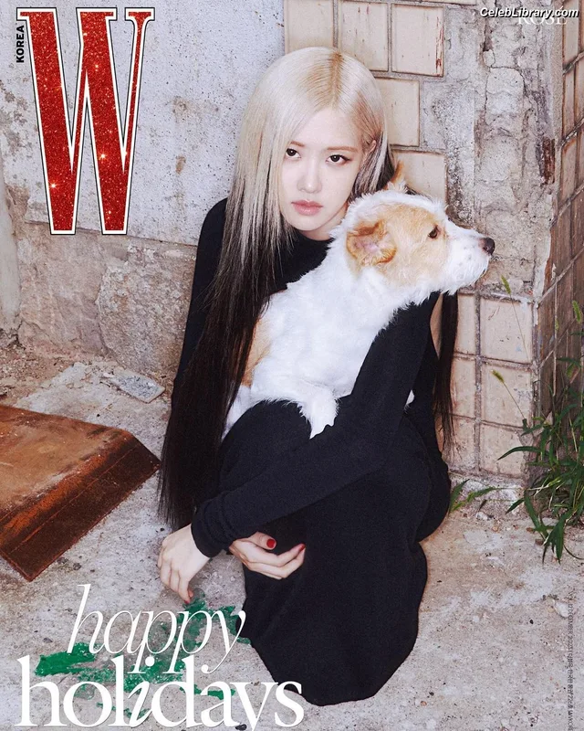 Rosé (BLACKPINK) photo 3 of 4338