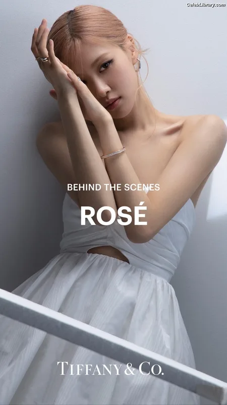 Rosé (BLACKPINK) photo 16 of 4338