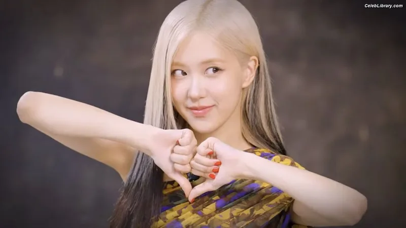 Rosé (BLACKPINK) photo 19 of 4338