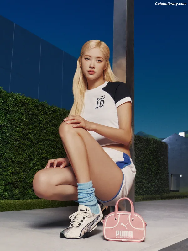 Rosé (BLACKPINK) photo 22 of 4338