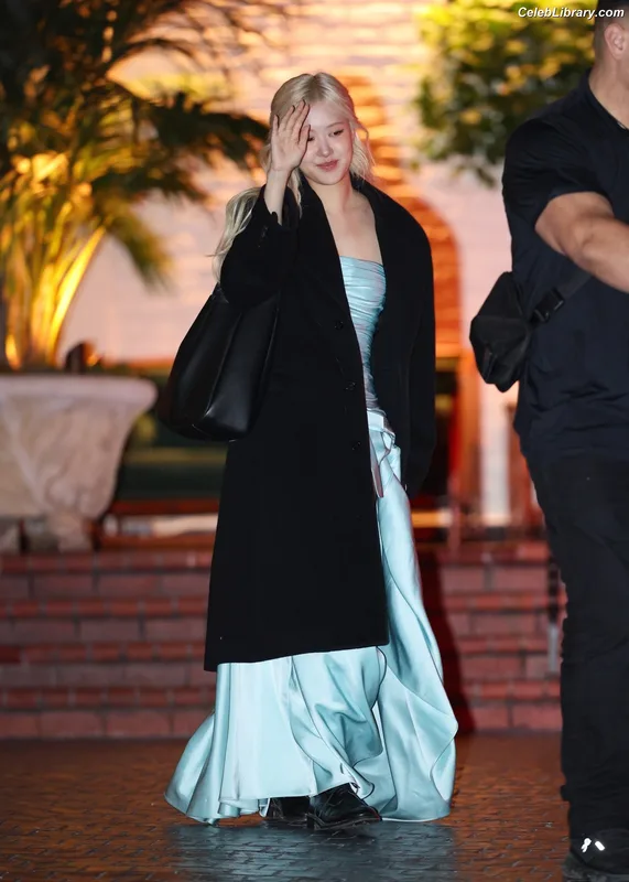 Rosé (BLACKPINK) photo 13 of 4338