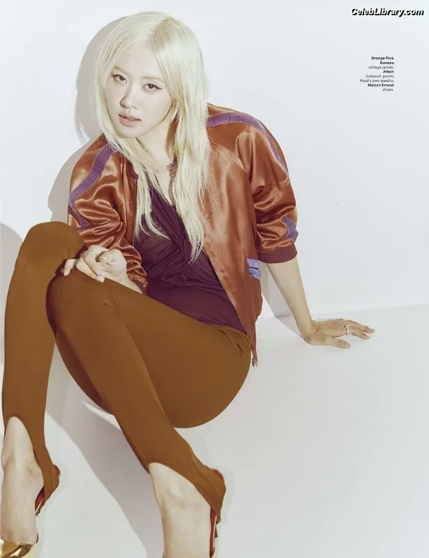 Rosé (BLACKPINK) photo 14 of 4338