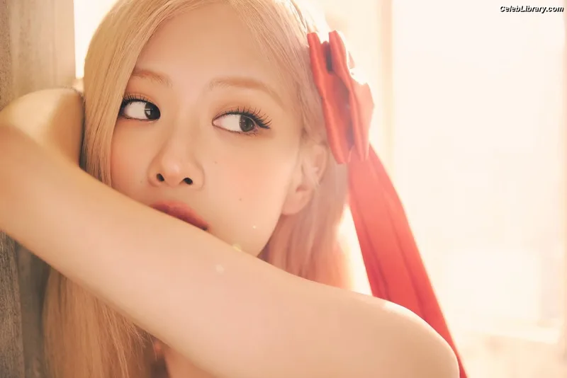 Rosé (BLACKPINK) photo 5 of 4338